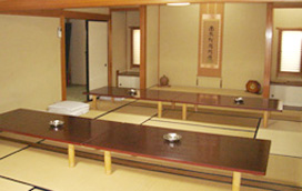 長明寺会館控室1