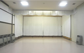 区民ホール:ハナイ式場