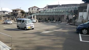 最宝寺駐車場