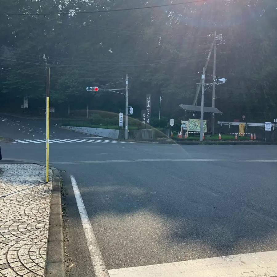 愛川町斎場(愛川聖苑)の駐車場への入り方1