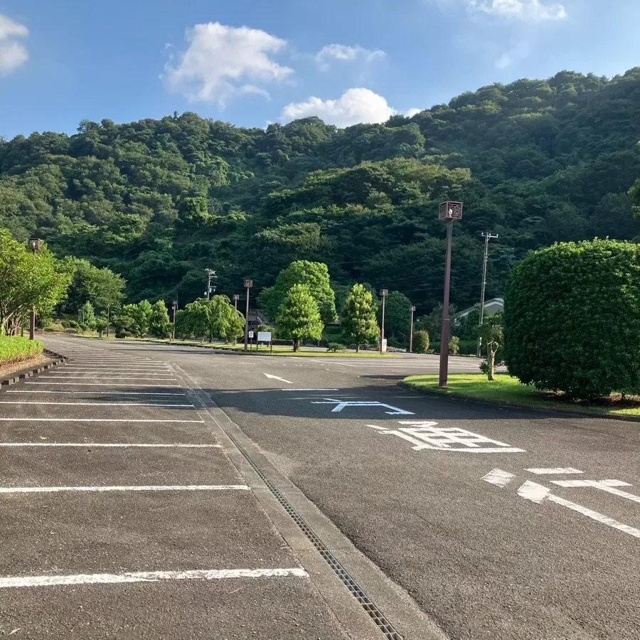 愛川町斎場(愛川聖苑)の駐車場への入り方5