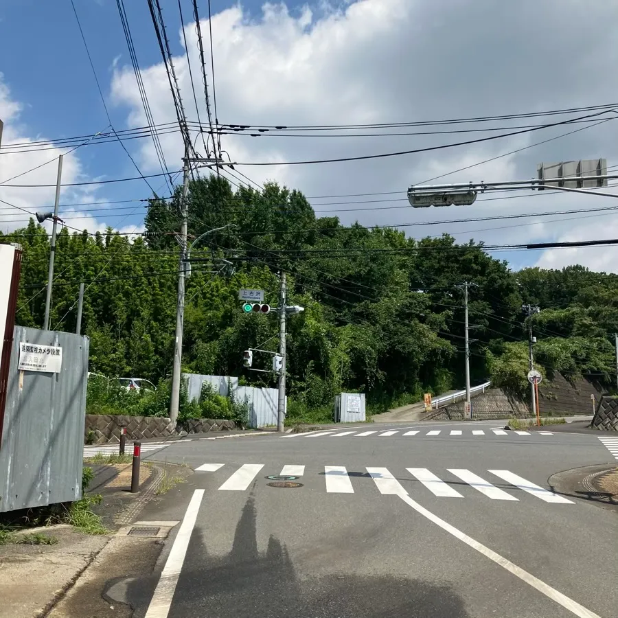 厚木市斎場の駐車場への入り方1