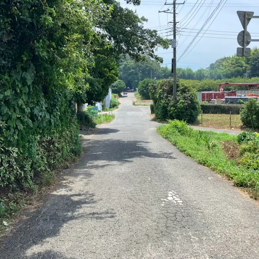 バス停留所から茅ヶ崎市斎場までの歩き方7