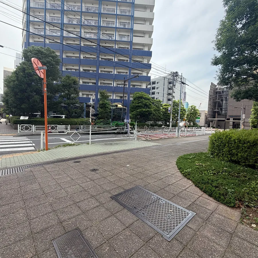 バス停留所から中央区セレモニーホールまでの歩き方4