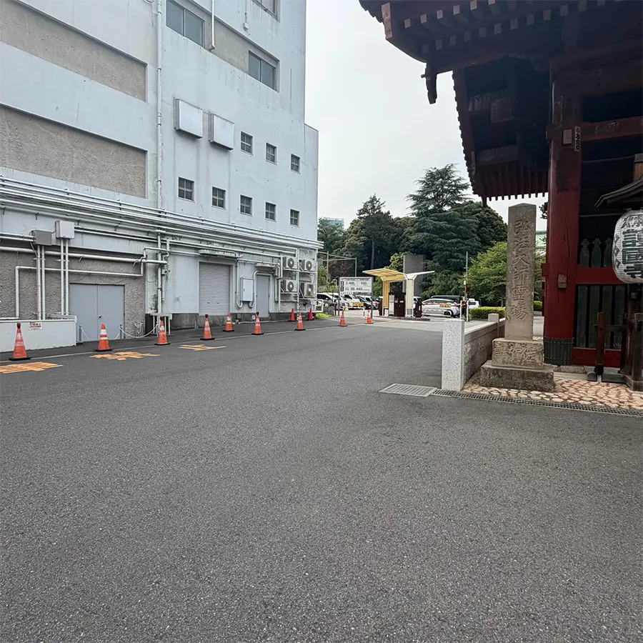 護国寺 桂昌殿の駐車場への入り方5
