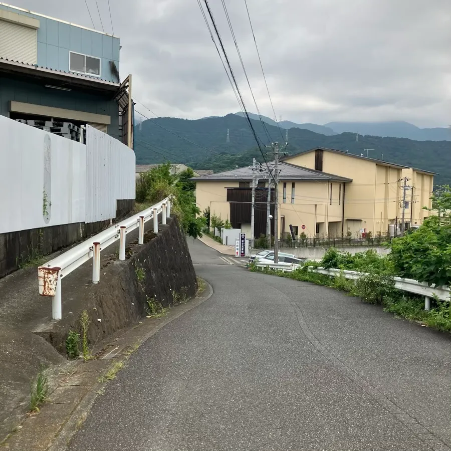 秦野斎場の駐車場への入り方4