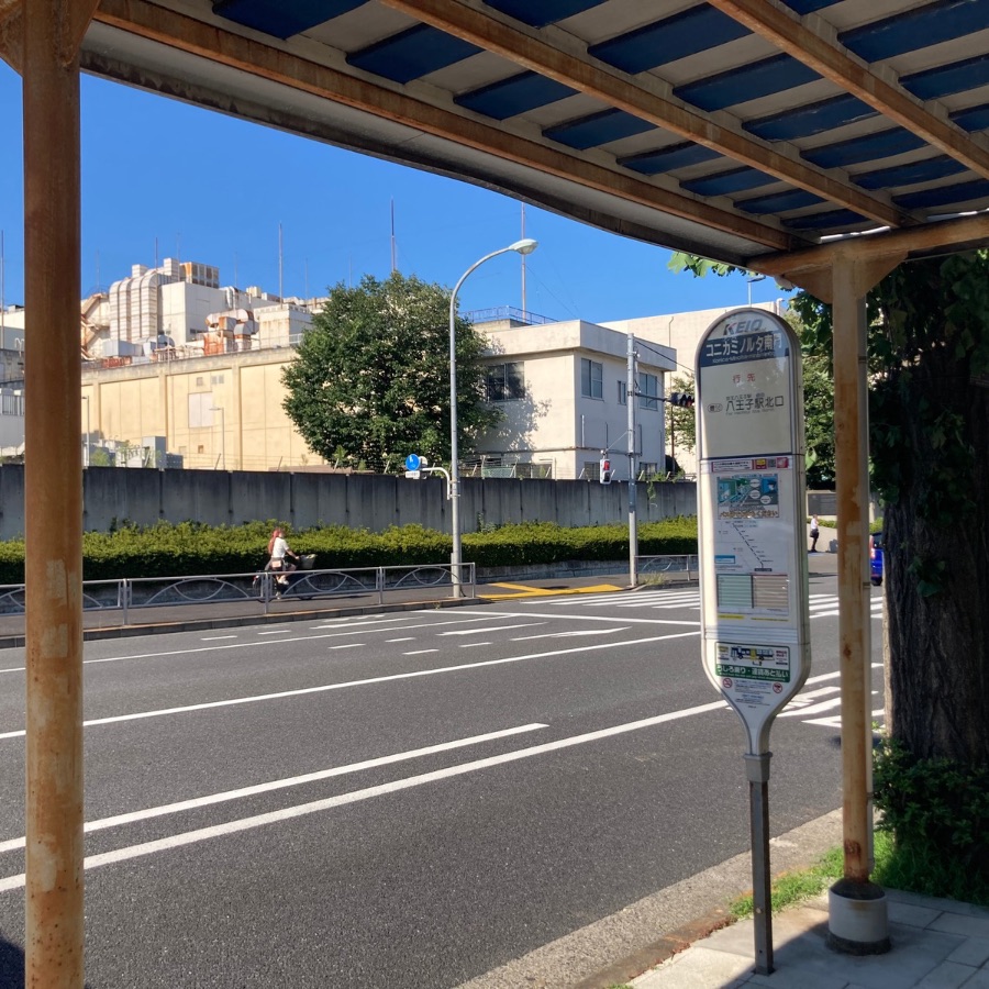 下車するバス停