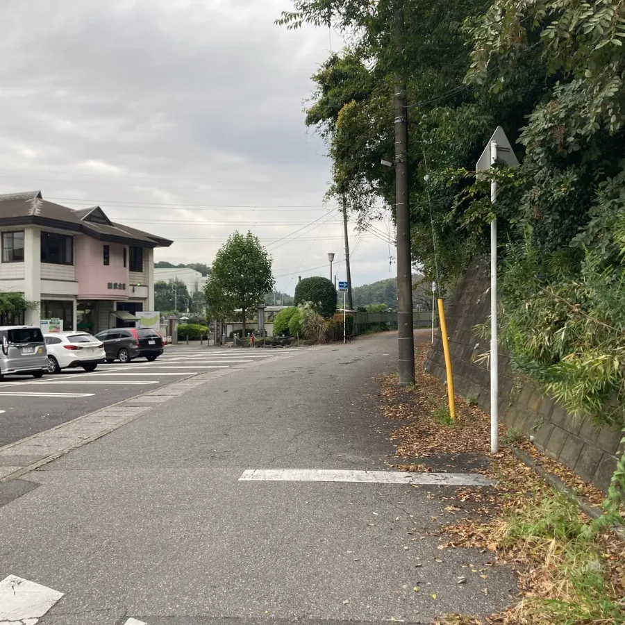 バス停留所から市川市斎場までの歩き方3