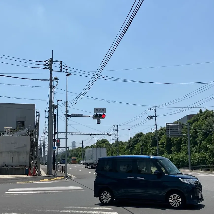 かわさき南部斎苑の駐車場への入り方1