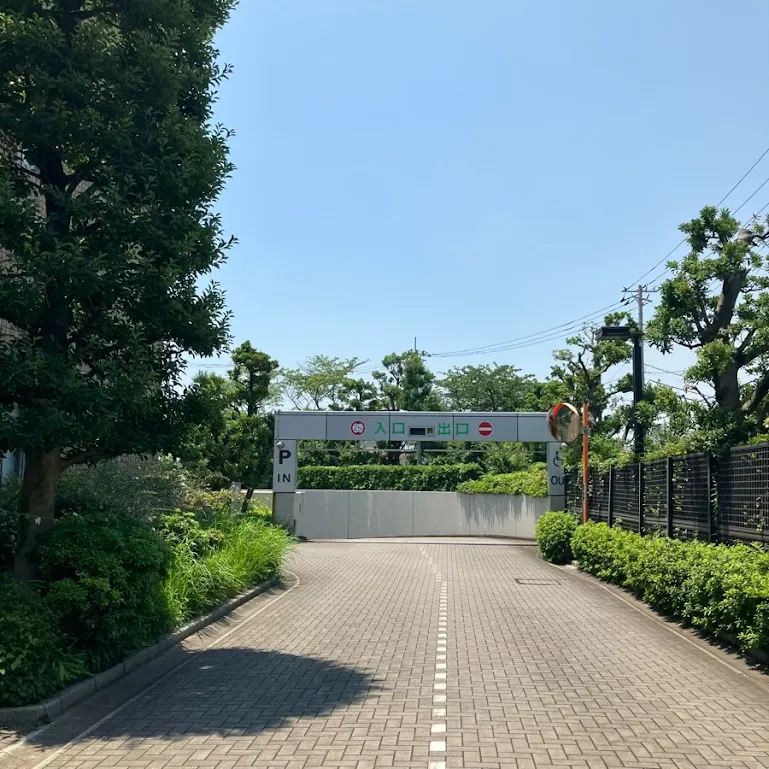 かわさき南部斎苑の駐車場への入り方4