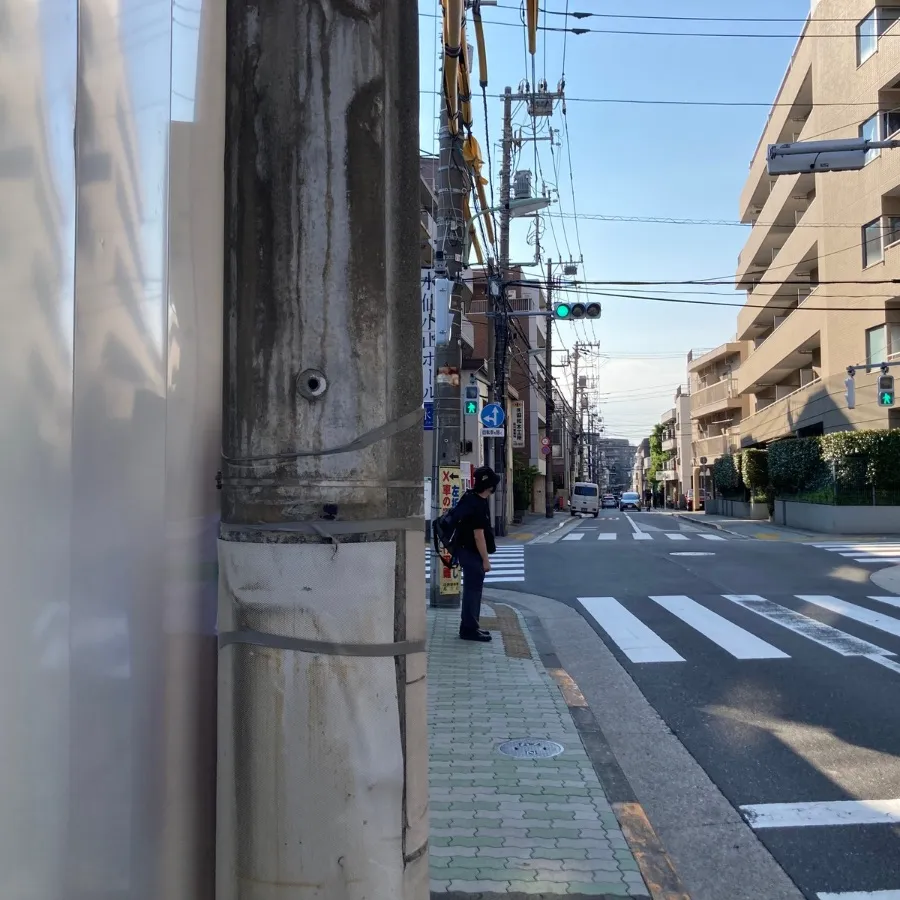 バス停留所から桐ヶ谷斎場までの歩き方1