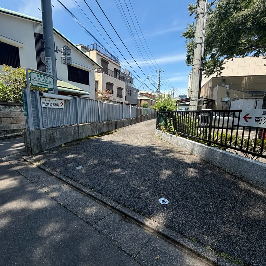南池袋斎場の駐車場への入り方5