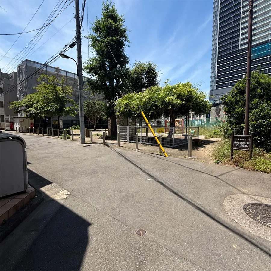 バス停留所から南池袋斎場までの歩き方4