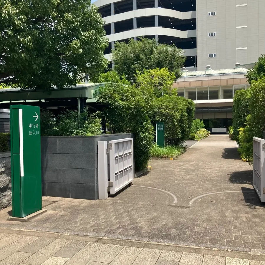 バス停留所から臨海斎場までの歩き方3