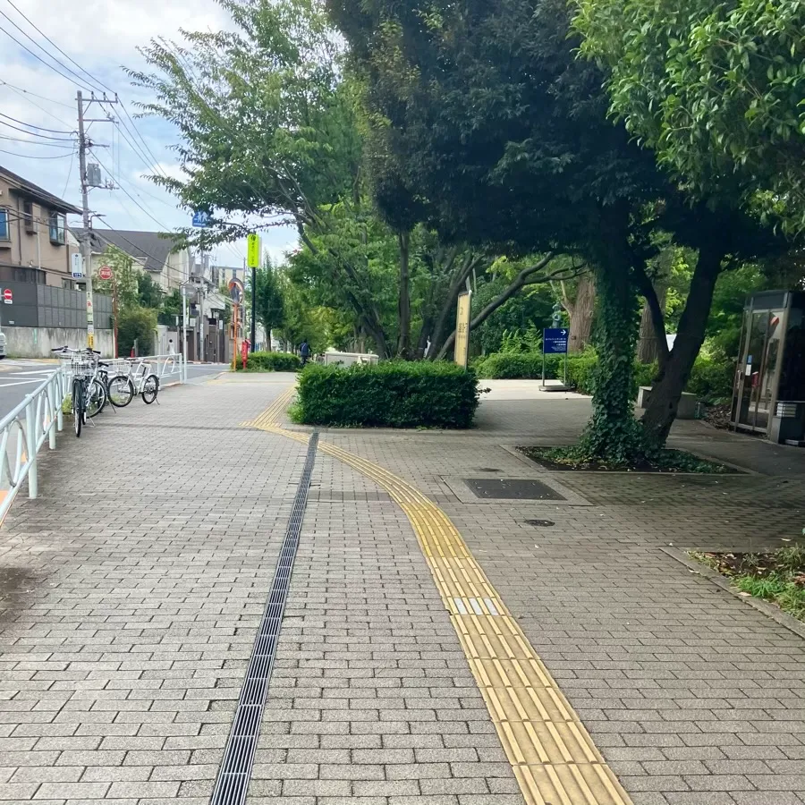 バス停留所からセレモニー目黒までの歩き方2