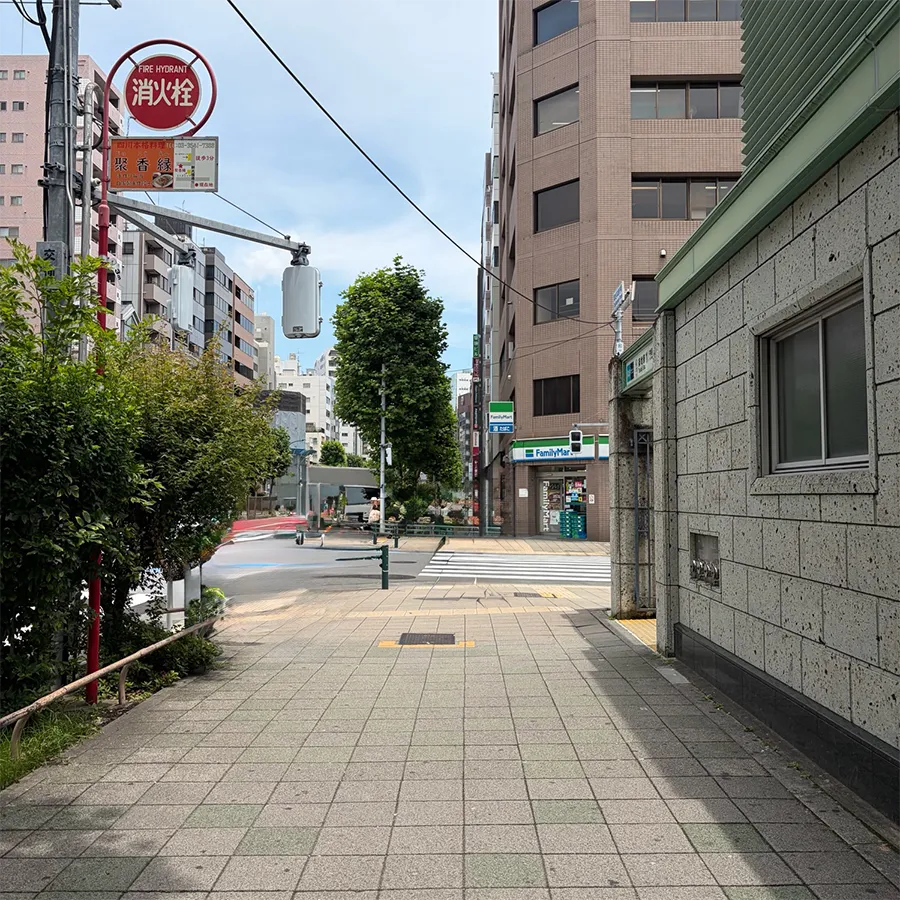 築地本願寺 第二伝道会館まで徒歩で行く場合の道順4