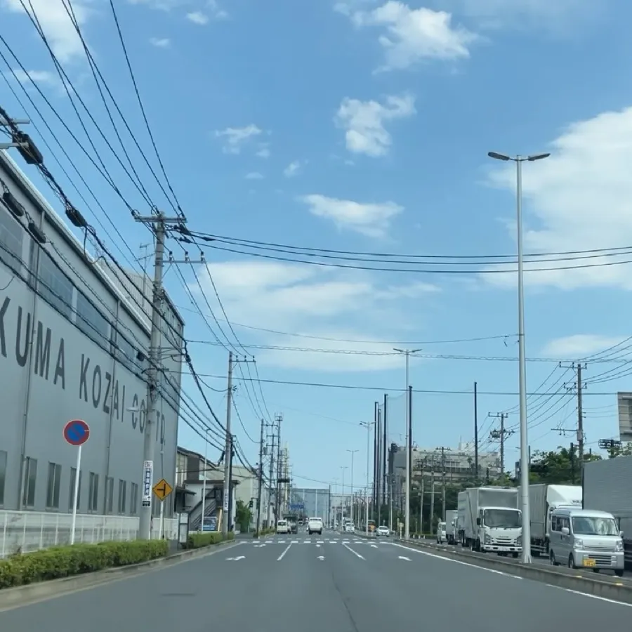 浦安市斎場の駐車場への入り方1