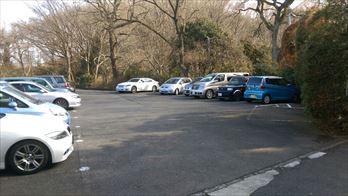 梅洞寺式場駐車場