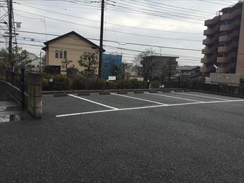 清泰寺会館駐車場