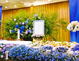 夏の花祭壇１