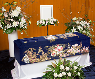 棺 - 葬儀・家族葬・お葬式なら「花葬儀」