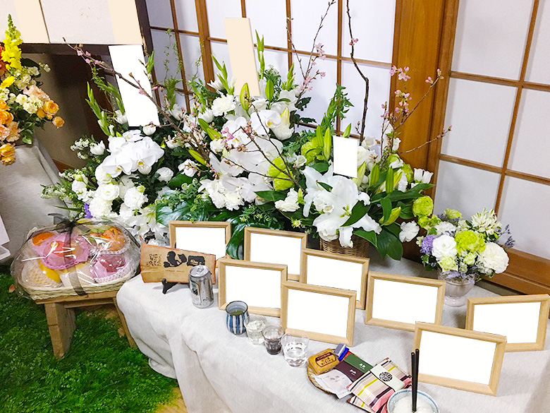 谷塚斎場で葬儀を行ったお客様の祭壇写真03
