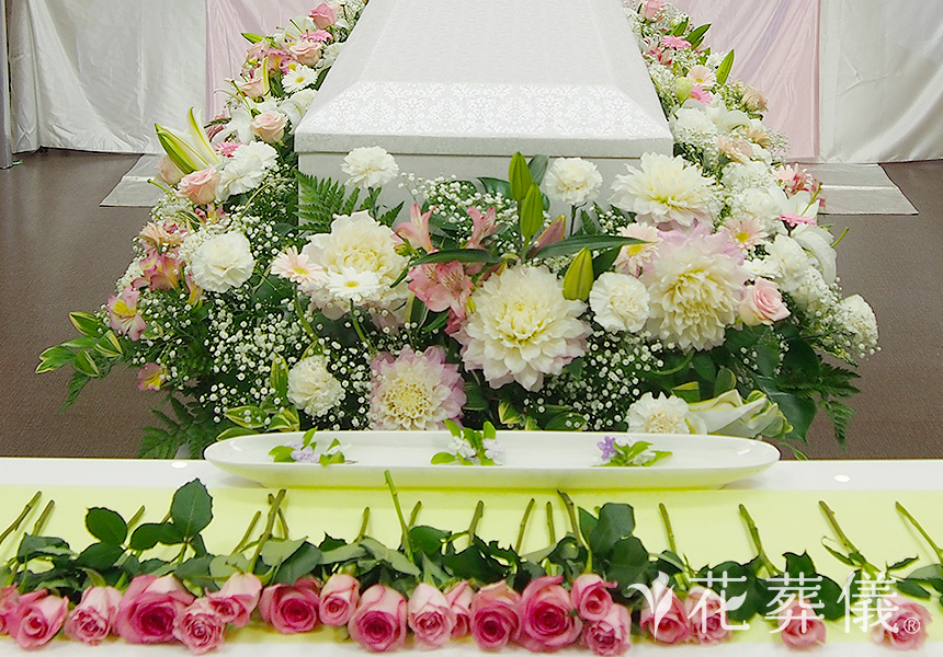 博愛の花祭壇