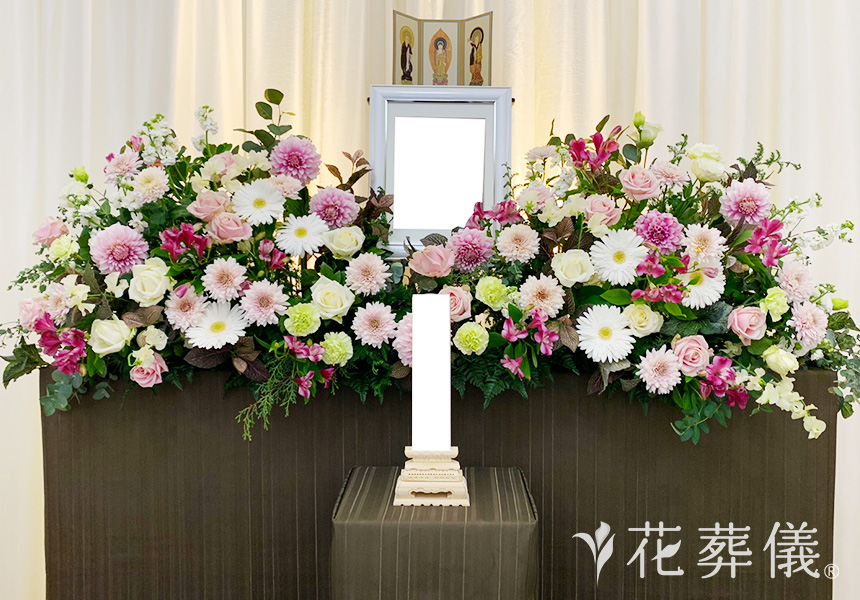 〜希望〜ガーベラの花言葉を添えての花祭壇
