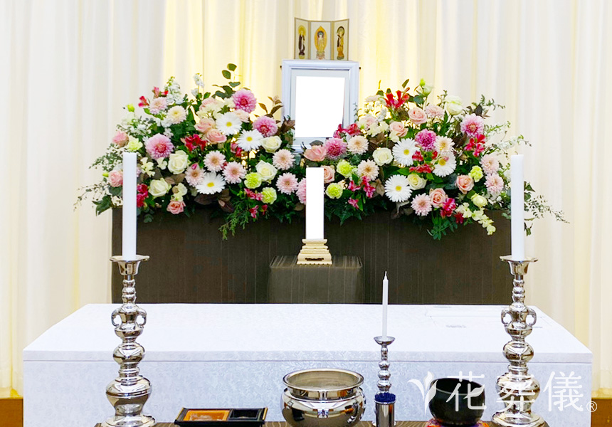 〜希望〜ガーベラの花言葉を添えての花祭壇