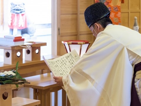 神式とは？神式の葬儀の特徴と流れ