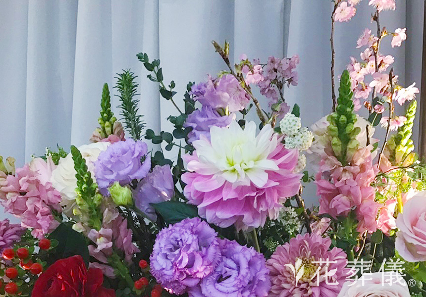鏡花水月の花祭壇