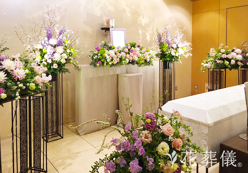 時を語るの花祭壇