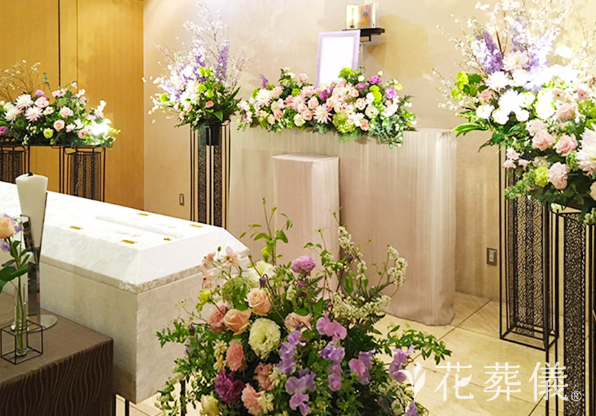 時を語るの花祭壇