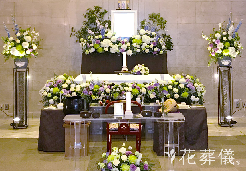 Birthday Flowerを贈るの花祭壇