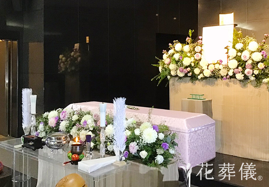 アヴェの花祭壇