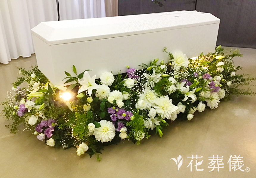 ブリリアントの花祭壇