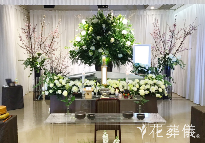 龍天に昇るの花祭壇