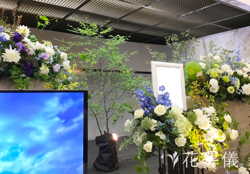 メッセージの花祭壇