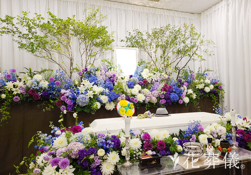 海への花祭壇