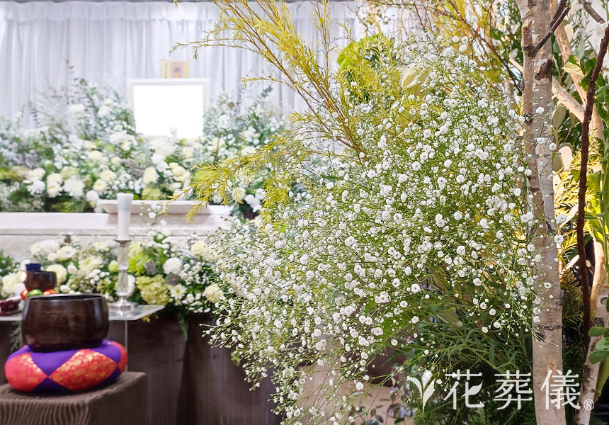 雪山の花祭壇