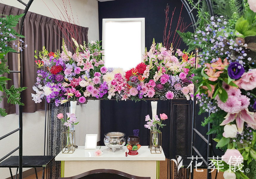 志高くの花祭壇