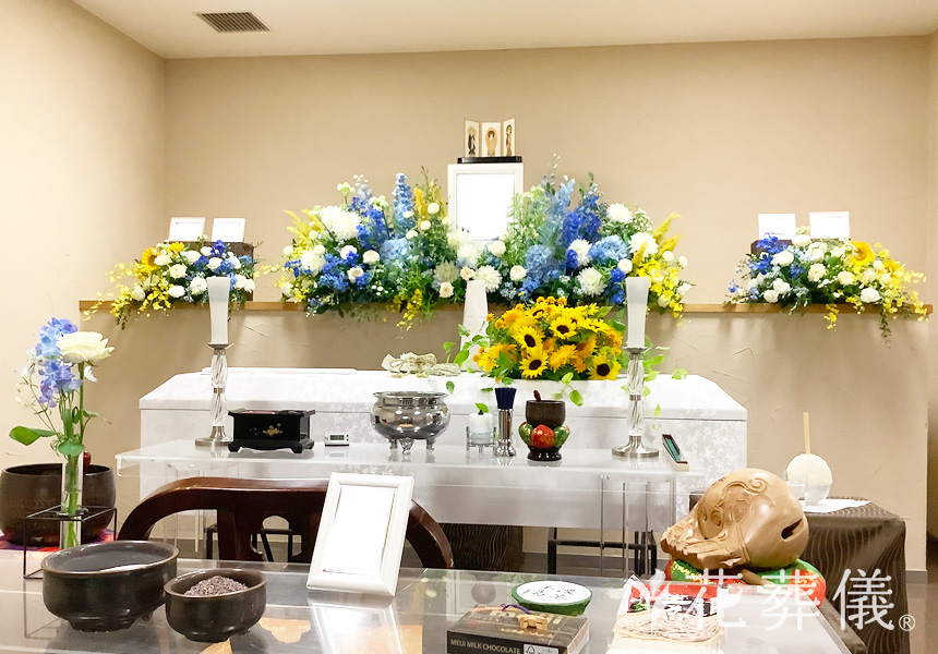 優しさに包まれての花祭壇
