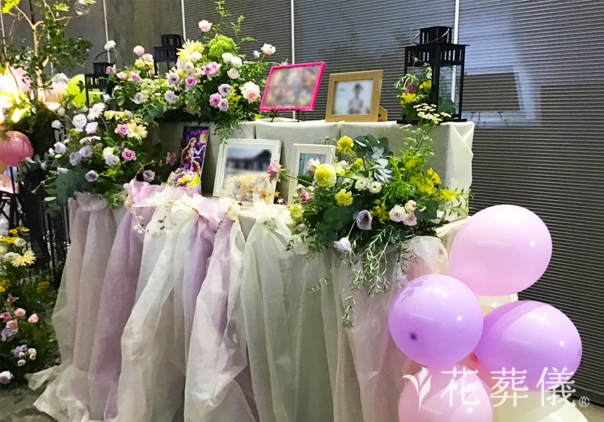 プリンセスの世界の花祭壇