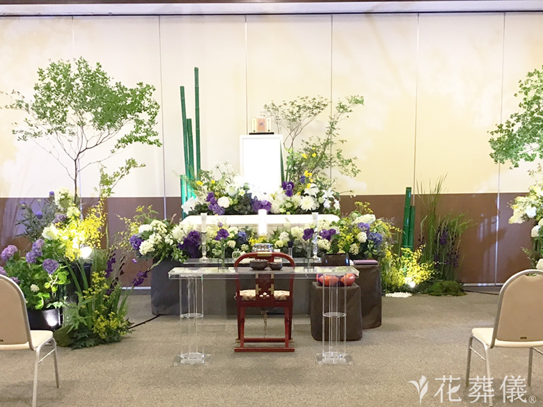 東本願寺 慈光殿で葬儀を行ったお客様の祭壇写真02