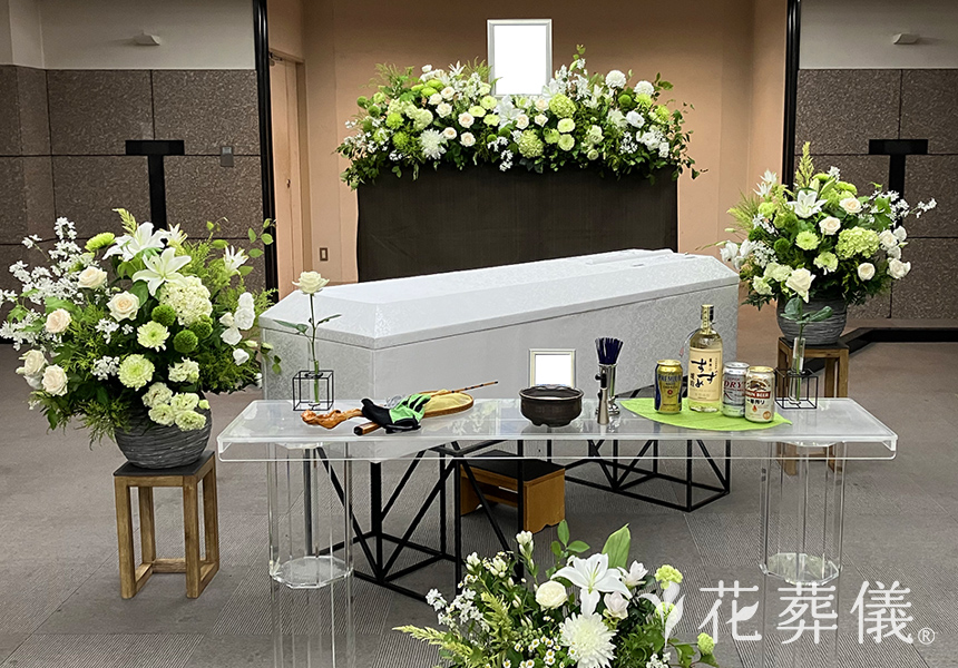 simple isの花祭壇