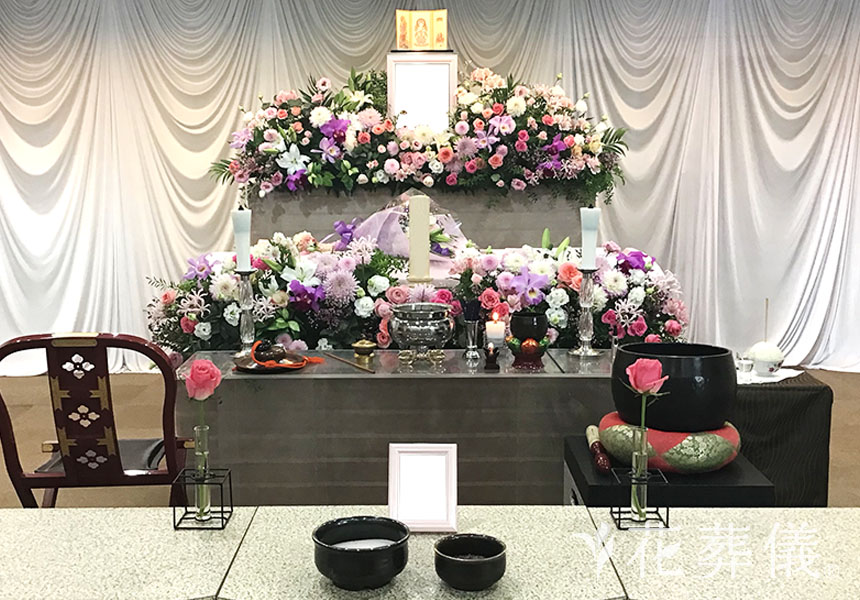 憧れの花祭壇