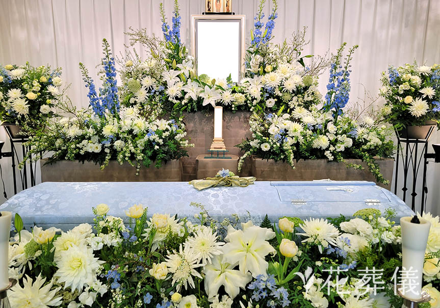 竹と桜の祭壇の花祭壇