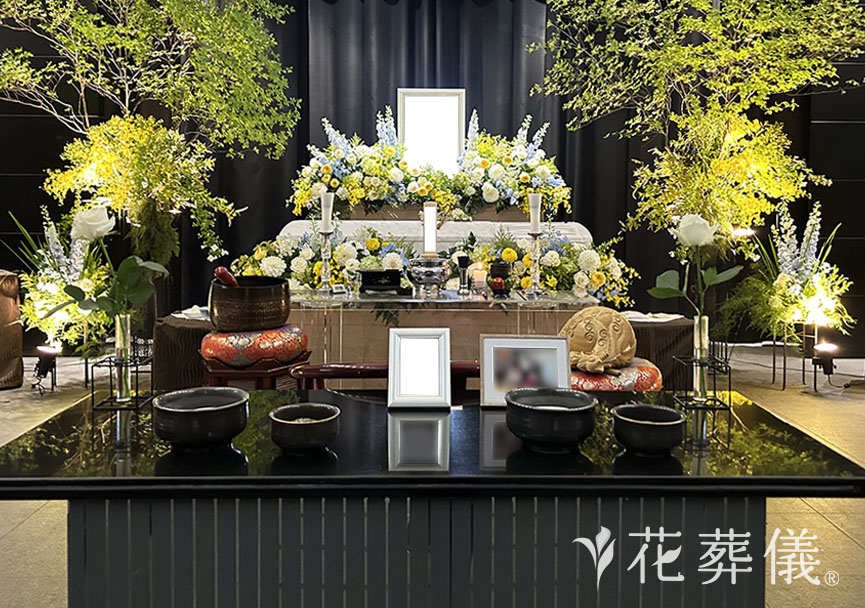 陽の光の花祭壇