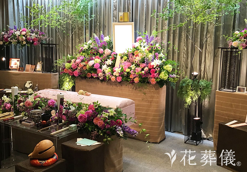 芍薬のようなあなたへの花祭壇