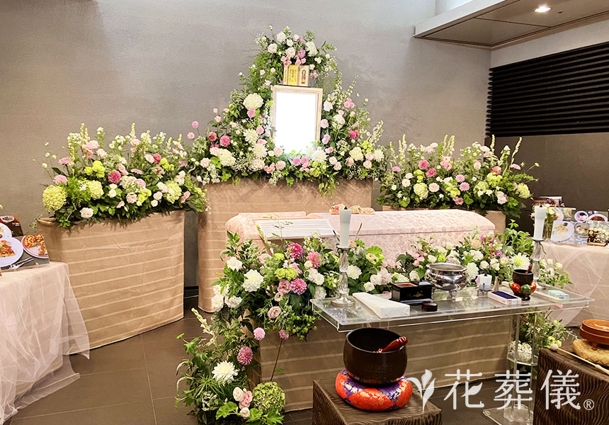 Afternoon Teaの花祭壇